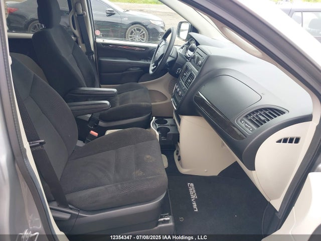 2C4RDGBG9ER308134 Dodge Grand Caravan