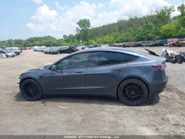5YJ3E1EA4PF400287 Tesla MODEL 3