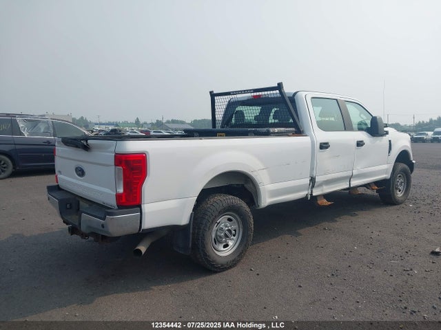Ford 2019 2019 1FT7W2B63KEG18123 Image 4
