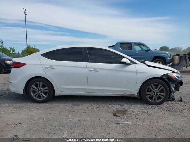 KMHD84LF0HU242711 Hyundai 2017