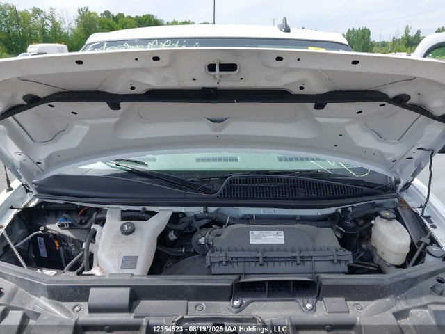 GMC lv1 2024 1GTW7BFPXR1256255 Image 10