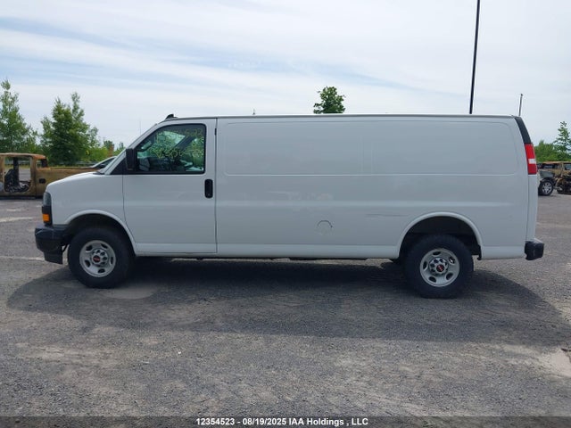 GMC lv1 2024 1GTW7BFPXR1256255 Image 14