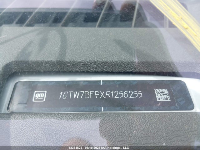 GMC lv1 2024 1GTW7BFPXR1256255 Image 19