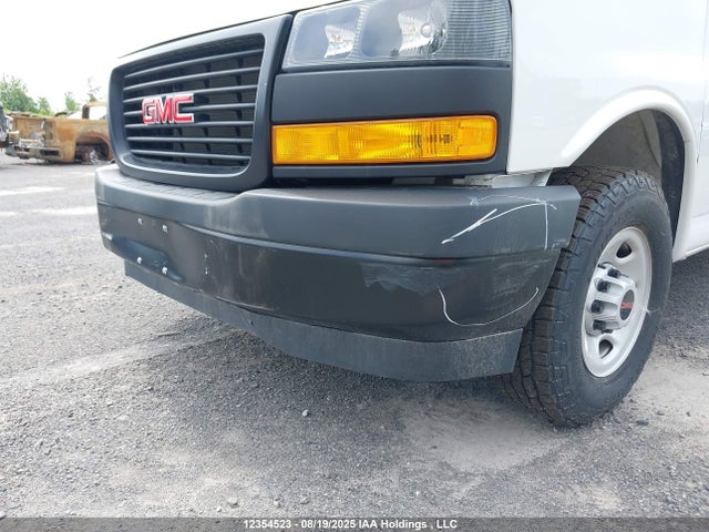 GMC lv1 2024 1GTW7BFPXR1256255 Image 20