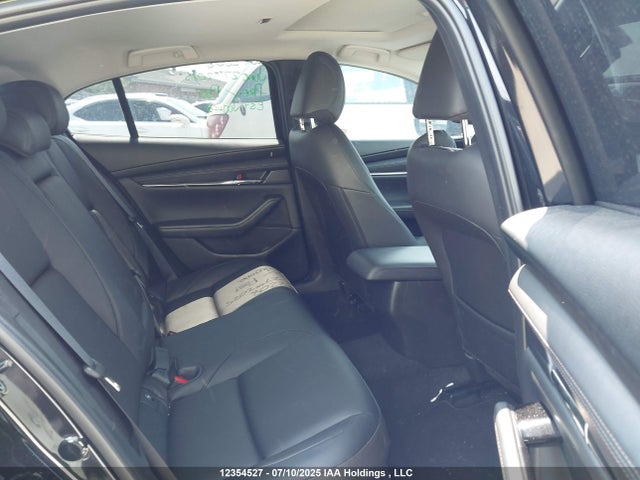 JM1BPACMXR1721555 Mazda pyukd