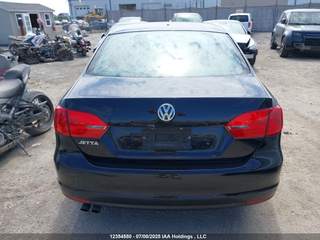 3VWDK7AJ5EM275943 Volkswagen Jetta