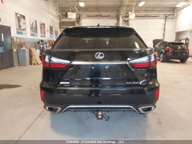Lexus 2016 2016 2T2BZMCA2GC014956 Image 16