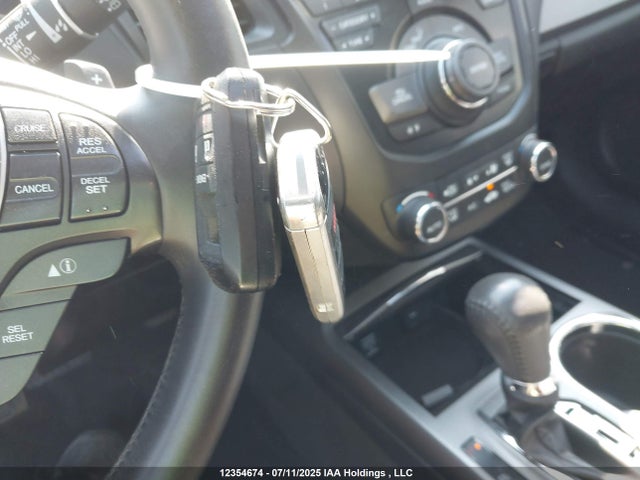 5J8TB4H51EL801932 Acura j35z2