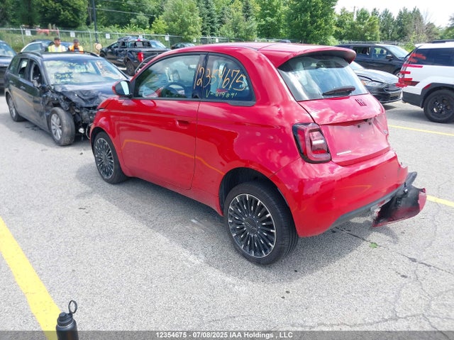 ZFAFFAA49RX219891 Fiat 500E