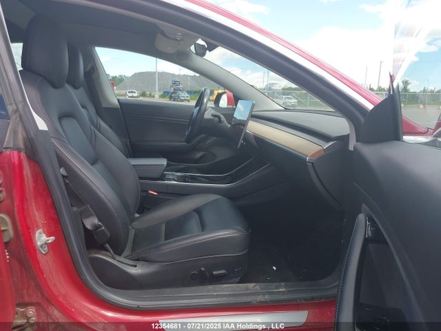 5YJ3E1EB6JF107457 Tesla MODEL 3