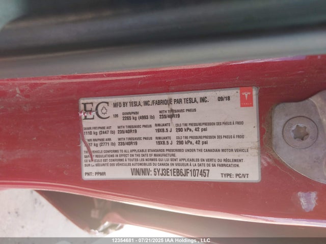 5YJ3E1EB6JF107457 Tesla MODEL 3