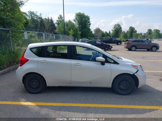 Nissan VERSA NOTE 2015 3N1CE2CP5FL391552 Image 13