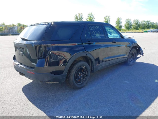 1FM5K8AW8MNA22026 Ford Explorer