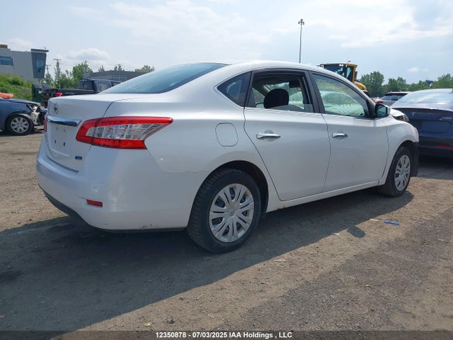 3N1AB7AP0EL612750 Nissan 2014