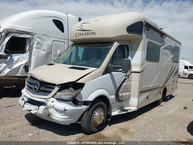 Mercedes-Benz Sprinter 2017 WDABF4CC8H9738627 Image 2
