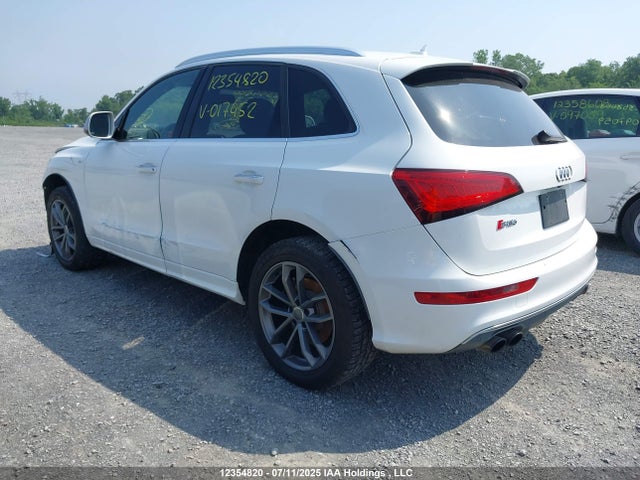 WA1CCAFP1GA017452 Audi 2016