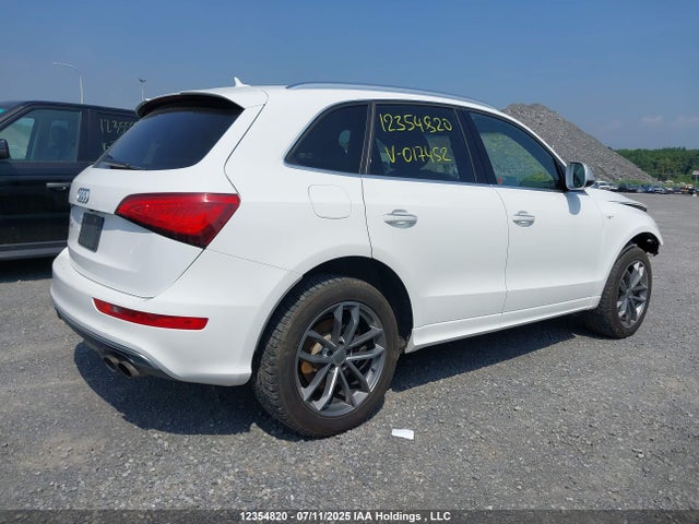 WA1CCAFP1GA017452 Audi 2016