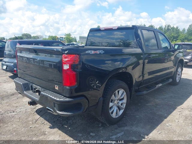 1GCUYBEFXMZ111823 Chevrolet l82
