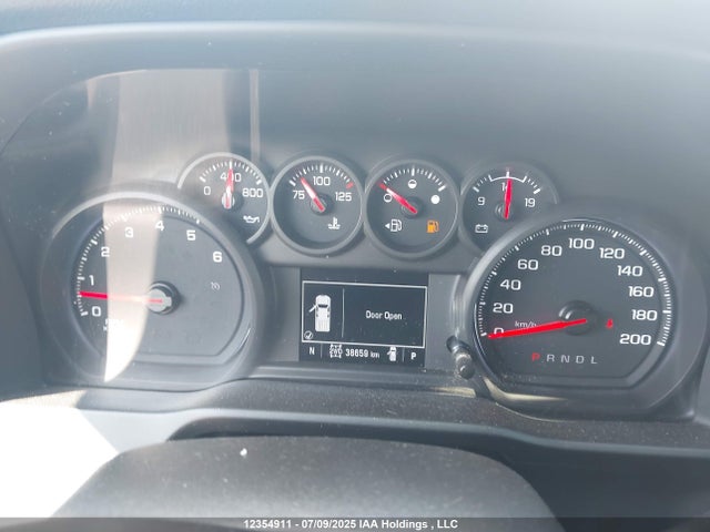 1GCUYBEFXMZ111823 Chevrolet l82