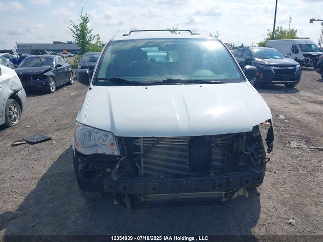 2C4RDGBG7FR748063 Dodge Grand Caravan