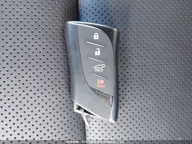 JTHL9JBH6M2046212 Lexus m20a-fxs, 3nm,1mm