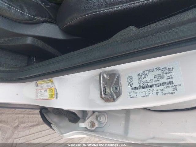 1FMCU9J9XEUD20957 Ford Escape