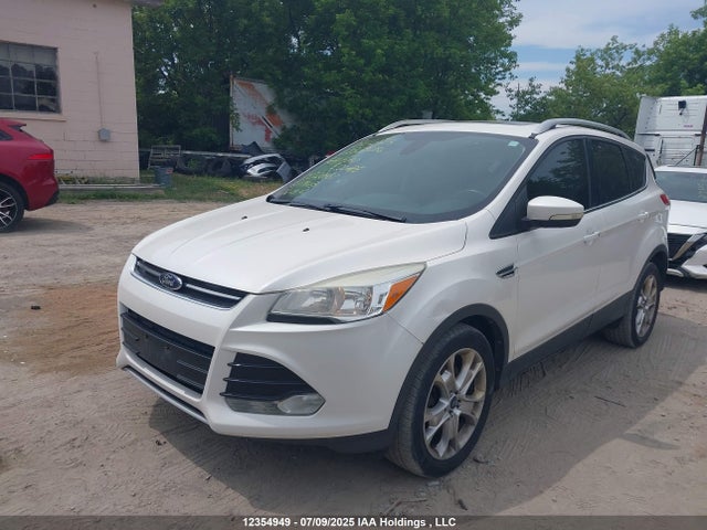 1FMCU9J9XEUD20957 Ford Escape