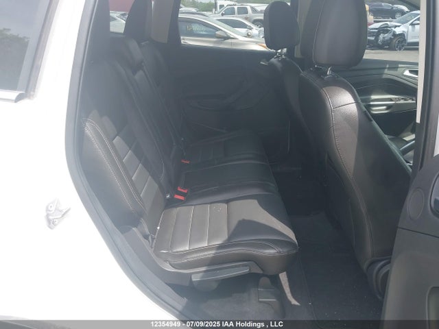1FMCU9J9XEUD20957 Ford Escape