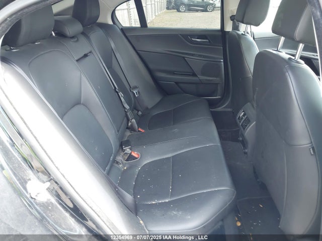 Jaguar aj20p 2018 SAJAJ4FX3JCP38714 Image 8