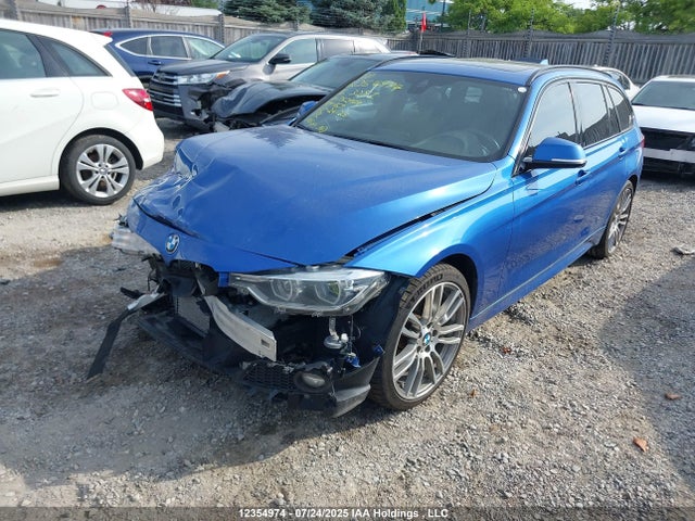 BMW 2016 2016 WBA8G5C50GK752909 Image 2
