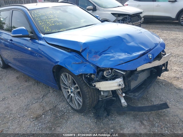 BMW 2016 2016 WBA8G5C50GK752909 Image 6