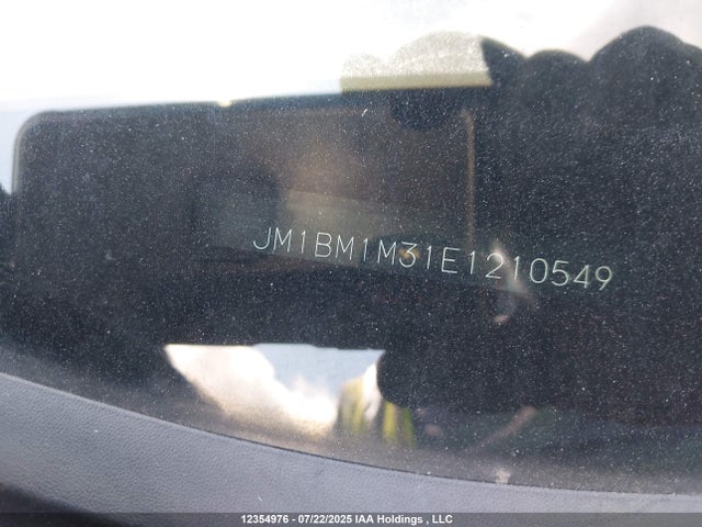 JM1BM1M31E1210549 Mazda py