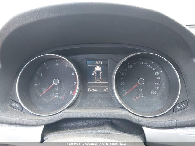 1VWAT7A33HC044983 Volkswagen tsi
