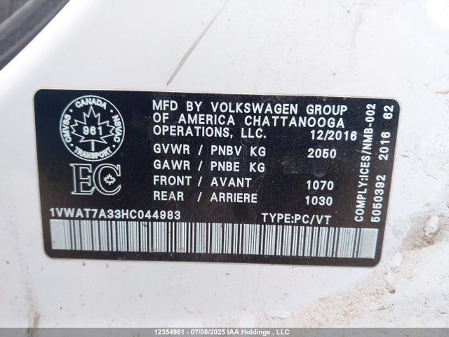 1VWAT7A33HC044983 Volkswagen tsi