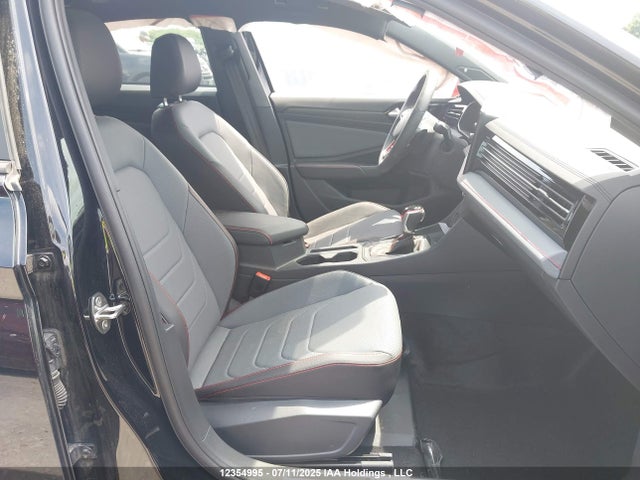 3VW2T7BU7SM033311 Volkswagen tsi