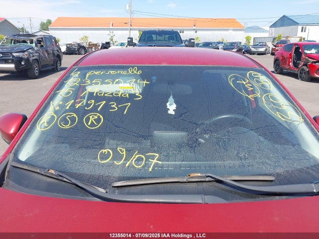 3MZBM1V73FM179131 Mazda pe