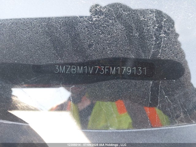 3MZBM1V73FM179131 Mazda pe