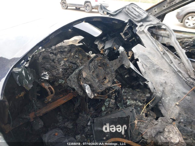 1C4PJLAB4FW525596 Jeep Cherokee