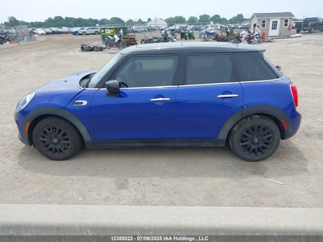 Mini Hardtop 2021 WMWXU7C03M2N43213 Image 15