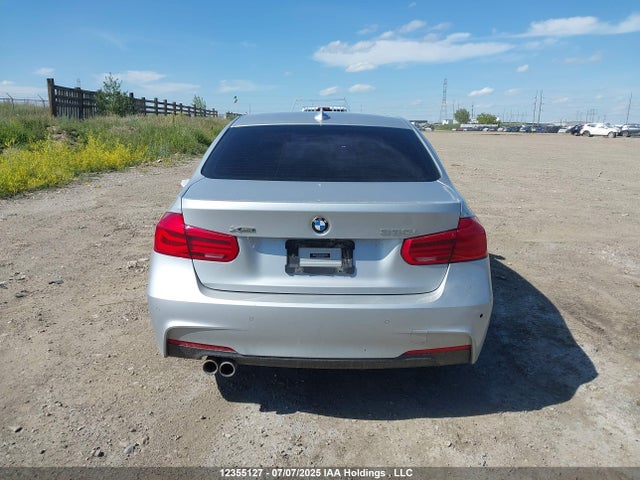 WBA8D9C57JA614393 BMW 330I