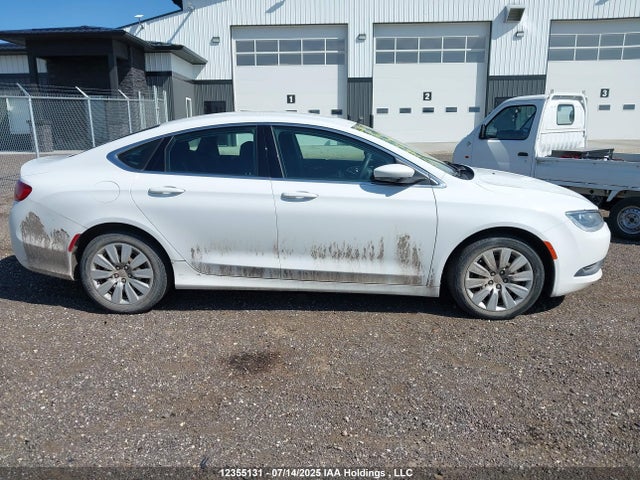 Chrysler 2015 2015 1C3CCCFB8FN643386 Image 13