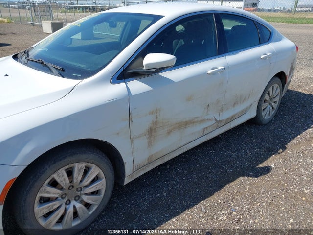 Chrysler 2015 2015 1C3CCCFB8FN643386 Image 6