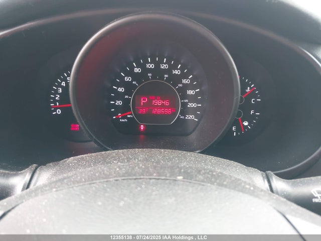 KNDJP3A56J7895983 KIA g