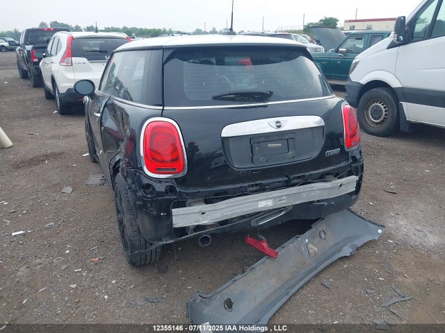 Mini 2016 2016 WMWXP5C58GT739766 Image 3