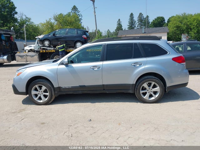 4S4BRGDC4E3303635 Subaru 2.5na c0