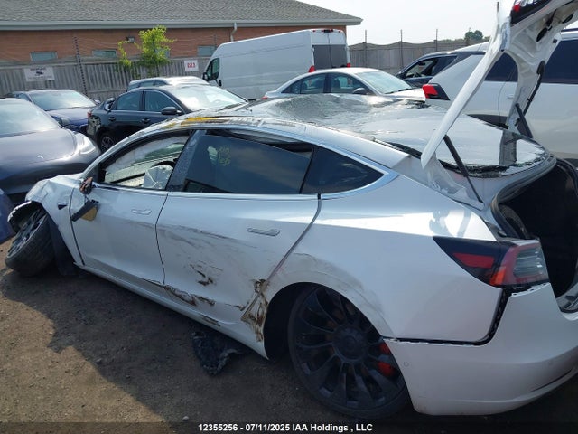5YJ3E1EB6KF487871 Tesla MODEL 3