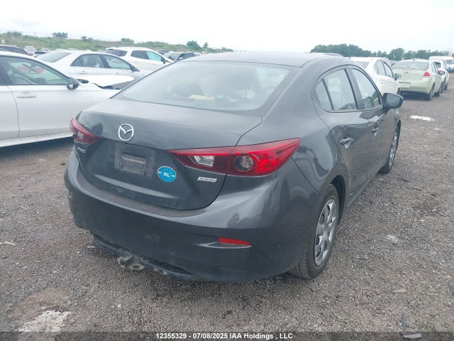 JM1BN1U79J1174362 Mazda pe