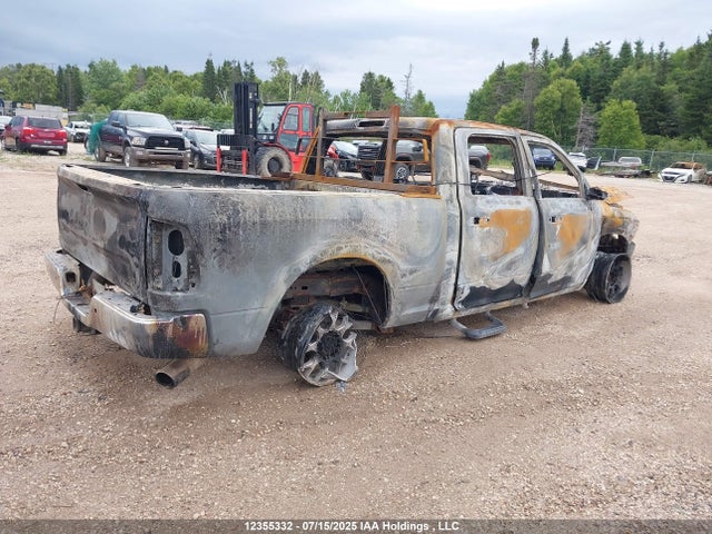 3C6UR5CL7JG216829 RAM 2500