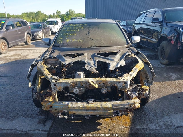1HGCR2F33GA801608 Honda k24w1