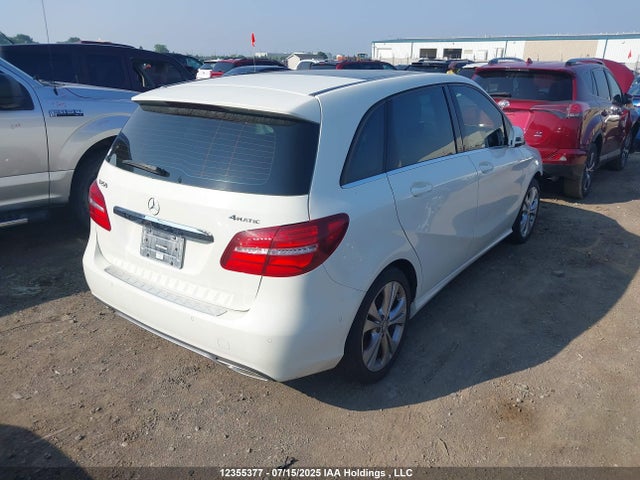 WDDMH4GB6FJ339055 Mercedes-Benz 2015